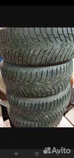 Marshal WinterCraft Ice WI31 215/55 R16 97T