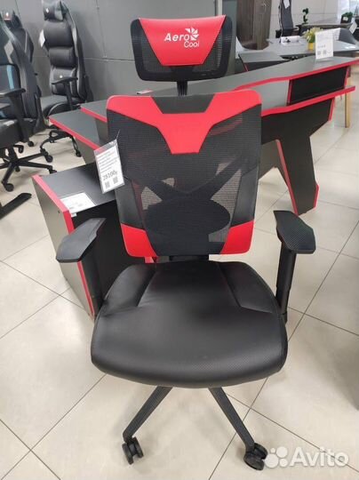 Компьютерное игровое кресло