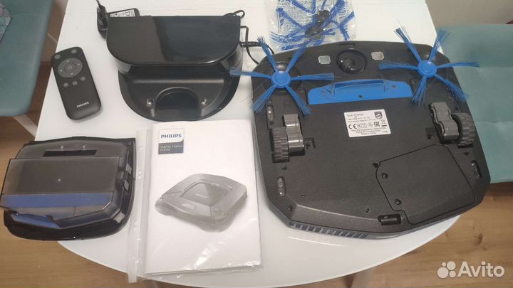 Робот пылесос Philips FC8792 SmartPro Easy