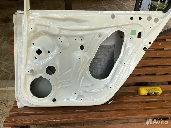 Двери на volkswagen polo 2020