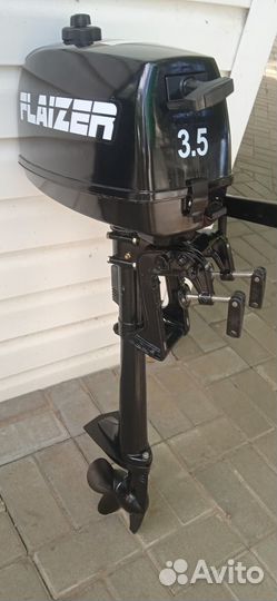 Лодочный мотор