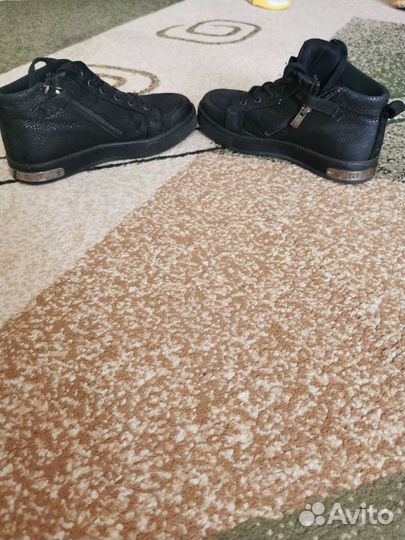 Обувь для девочки 34 р