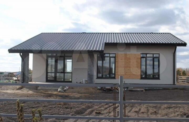 Дом 95,6 м² на участке 6,5 сот.