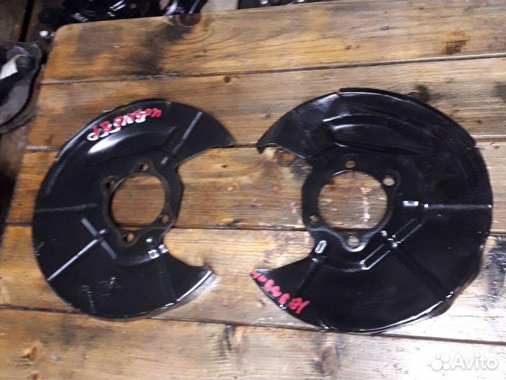 Щиток тормозного диска Mazda 3