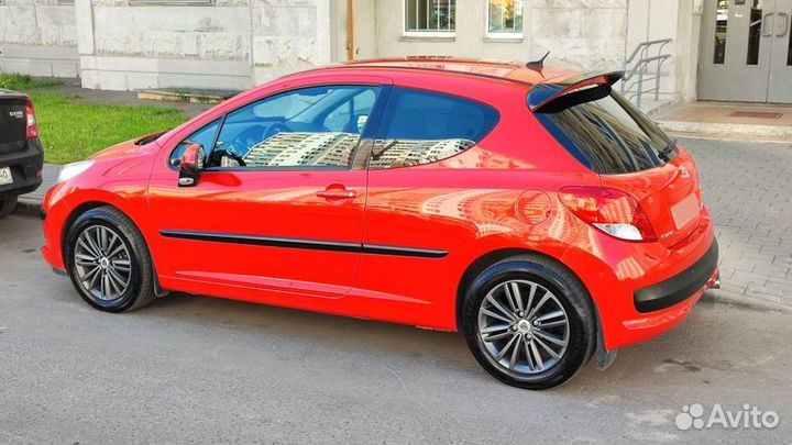 Peugeot 207 1.4 МТ, 2009, 145 000 км