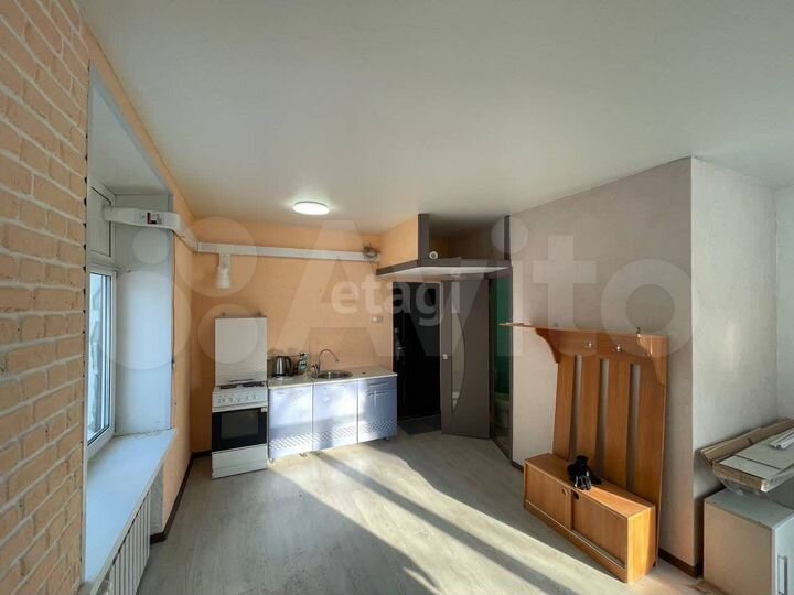 Комната 24,8 м² в 1-к., 1/2 эт.