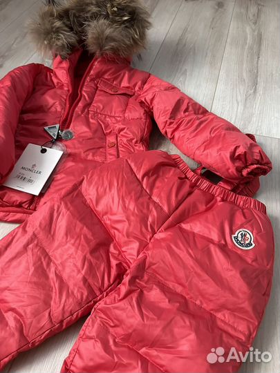 Зимний комбинезон Moncler