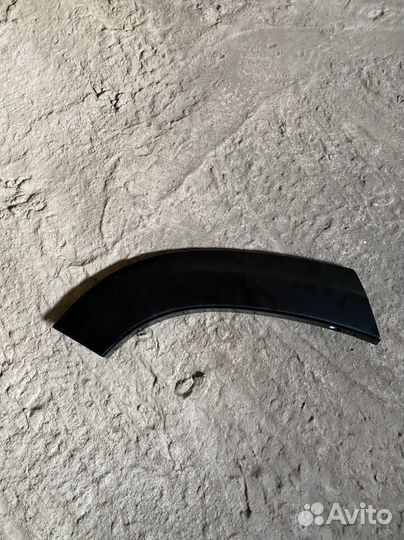 Накладки на дверь и крыло Toyota RAV4