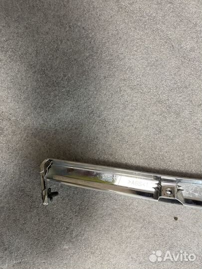 Молдинг переднего бампера / Накладка бампера Mitsu