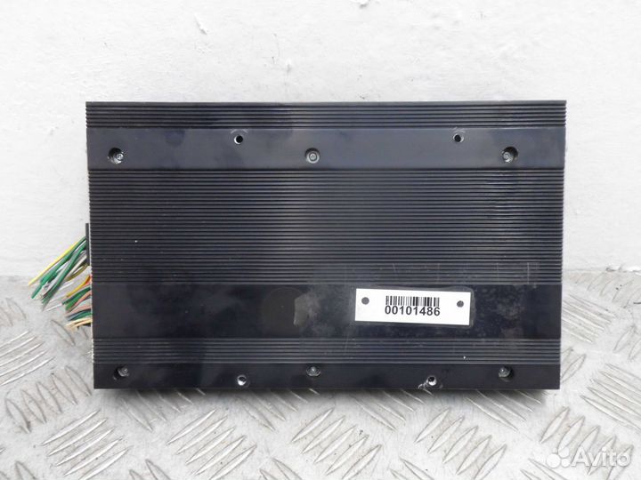 Усилитель звука Jeep Grand Cherokee 4 (WK2) 050645