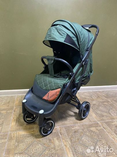 Коляска прогулочная Dearest 718 хаки