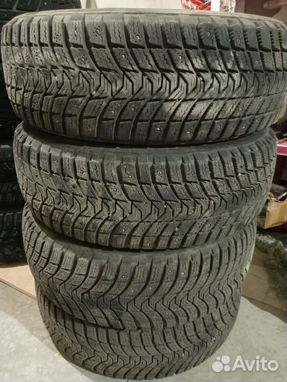 Michelin X-Ice North 3 205/60 R16 96T