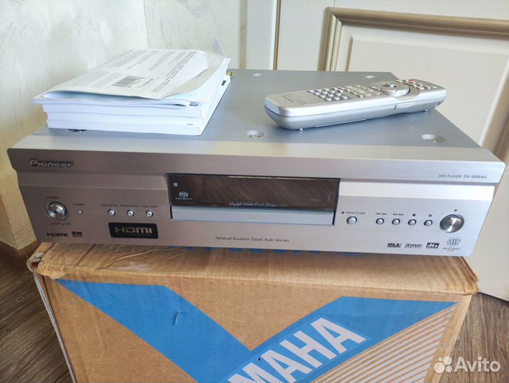 Dvd player dv-989avi-s