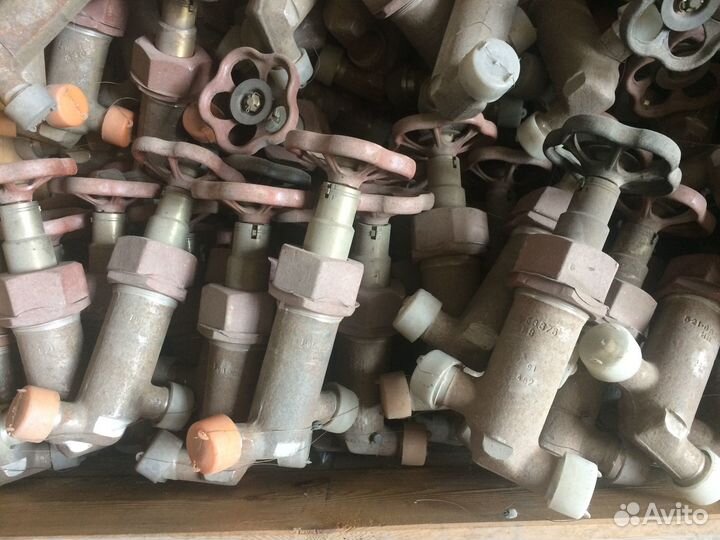 Клапан проходной приварной 521-03.375-02