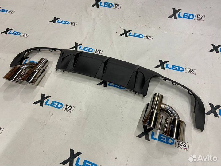 Диффузор Mercedes W204 C63 AMG с насадками хром