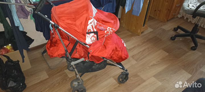 Детская прогулочная легкая коляска