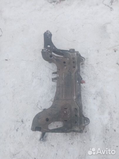 Подрамник Ford Fusion