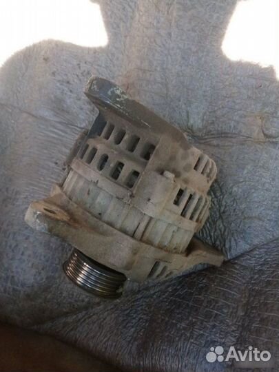 Генератор Nissan Primera P12 2003