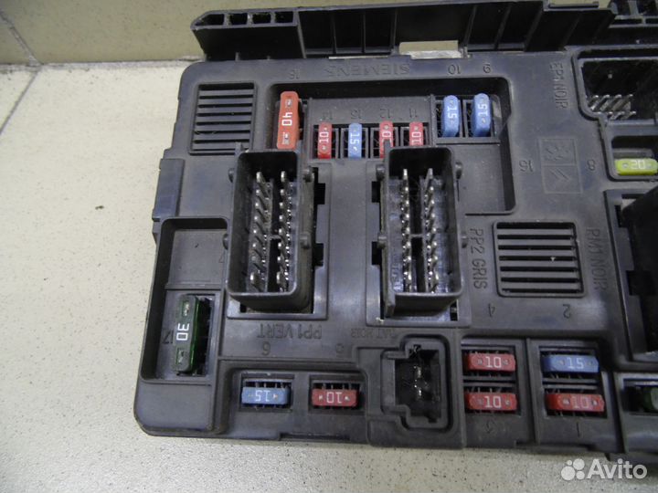 Блок предохранителей 206 1998-2012
