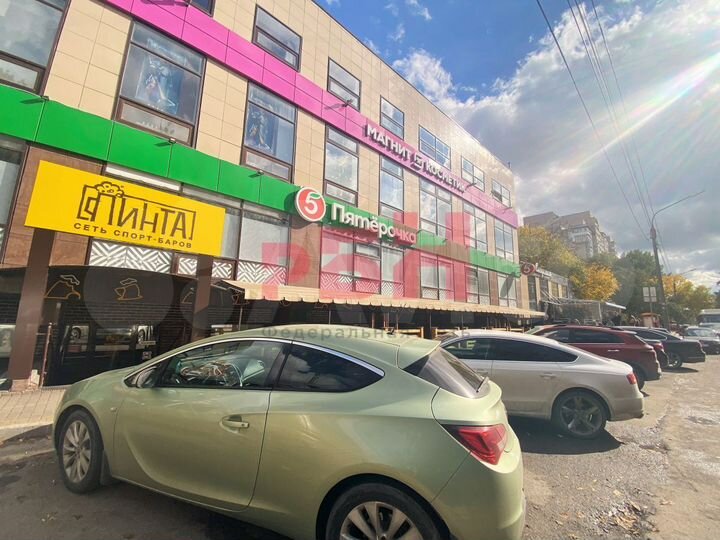 Офисный этаж 399 кв.м с арендаторами