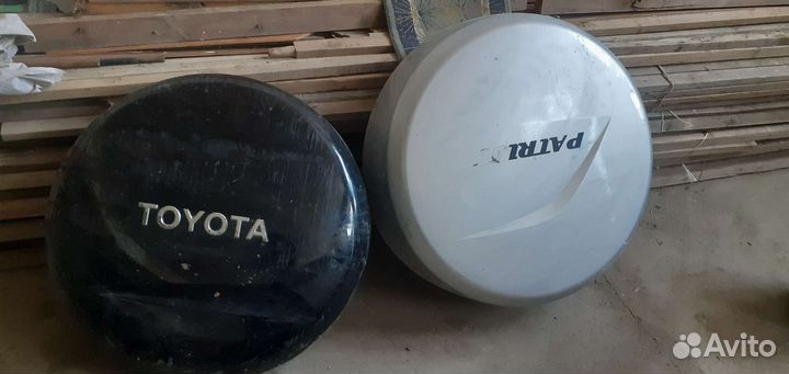 Крышка кожух запасного колеса рав4