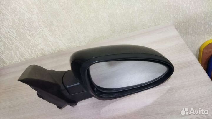 Chevrolet aveo t300 Зеркало заднего вида правое