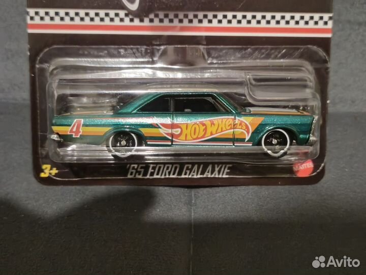 Hot Wheels 65 Ford Galaxie