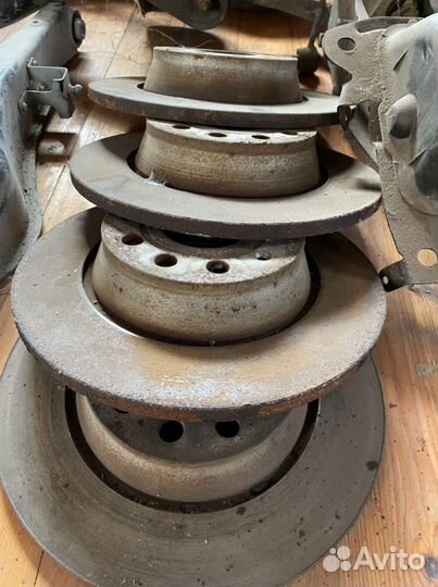 Задний подрамник passat cc 2012