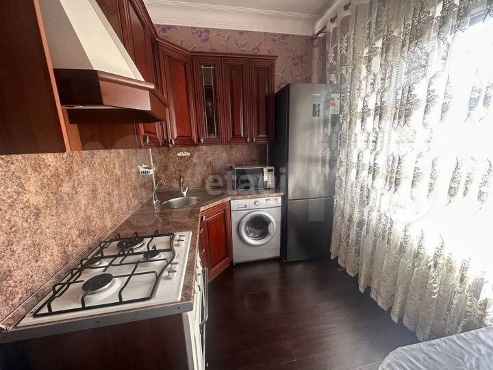 2-к. квартира, 50 м², 6/7 эт.