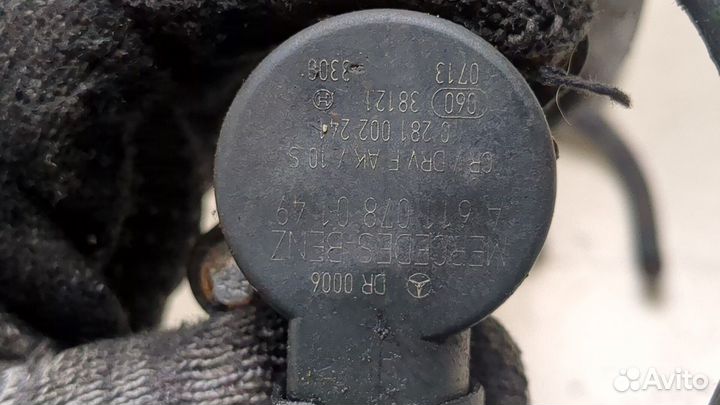 Рампа топливная Mercedes Sprinter