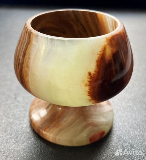 Изделия из оникса