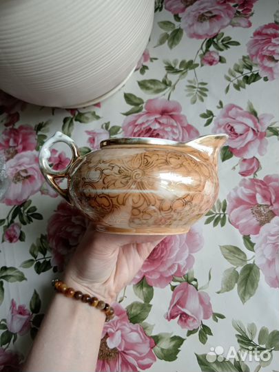 Молочник большой винтаж азия