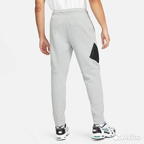 Штаны спортивные Nike Tech Fleece DM6453-063 Ориг