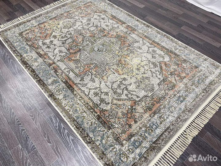 Ковер вискозный