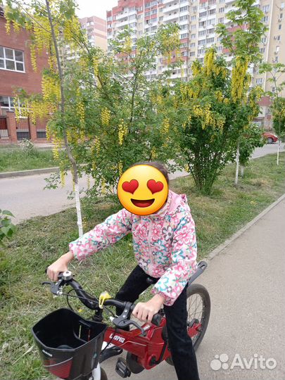 Велосипед облегчённый с корзиной и доп.колёсами