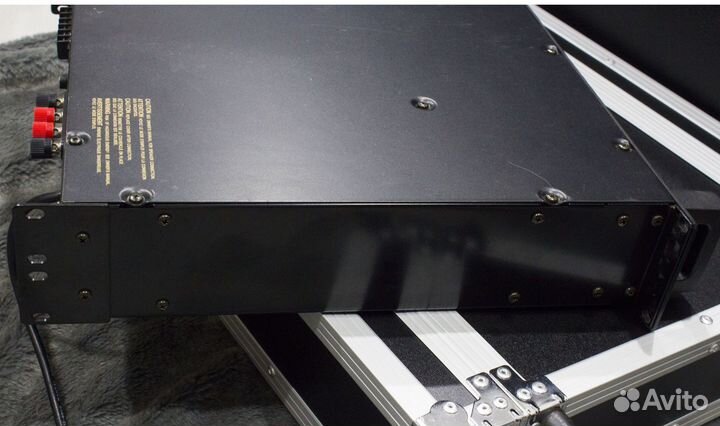 Концертный усилитель Звука Yamaha P1600