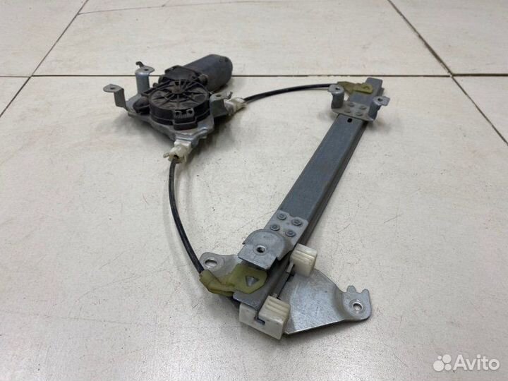 Стеклоподъемник электрический задний правый Nissan