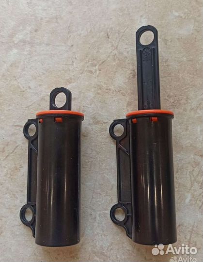 Демпфер/амортизатор перчаточного ящика (бардачка)