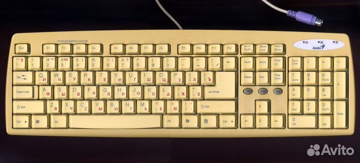 Клавиатуры ps/2 Genius (белые)
