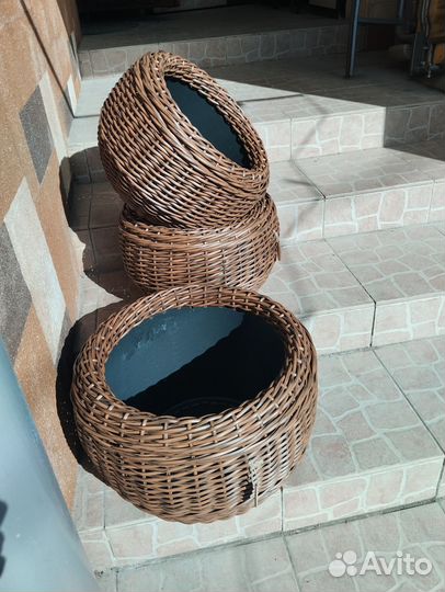 Набор кашпо из искусственного ротанга