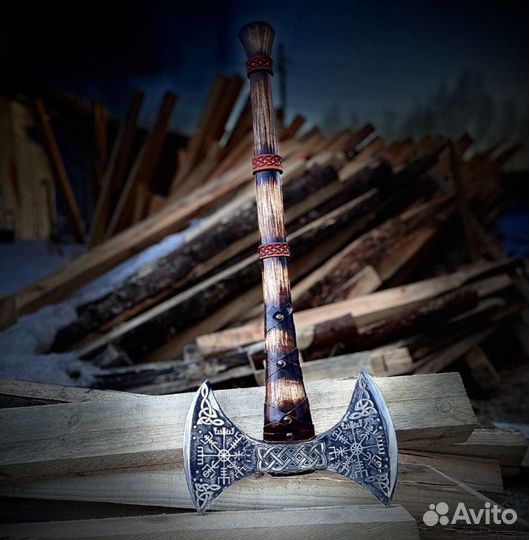 Топор кованый двусторонний Шлем ужаса