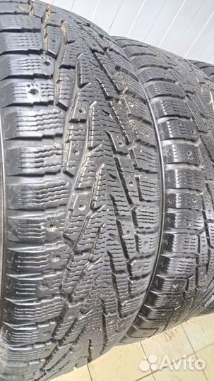 Nokian Tyres Hakkapeliitta 7 235/65 R17