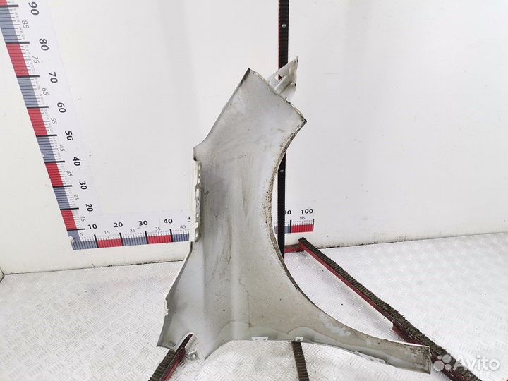 Крыло переднее левое для Peugeot-Citroen C4 2 (B7)