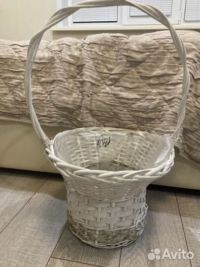 Корзина плетеная большая для цветов