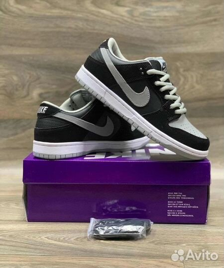 Кроссовки Nike Dunk Low SB