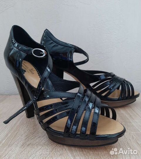 Новые босоножки женские 38 размер