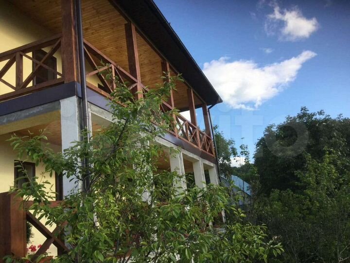 Дом 200 м² на участке 10 сот.