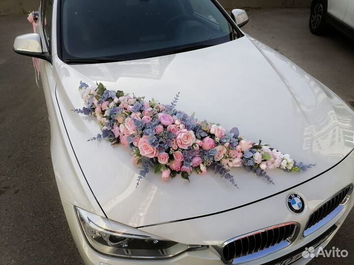 Украшение для свадебного автомобиля