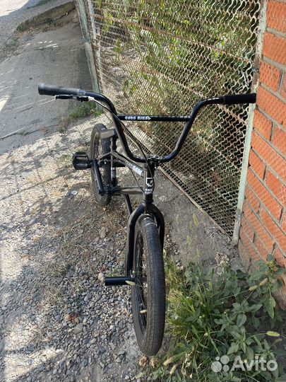 Трюковой велосипед bmx