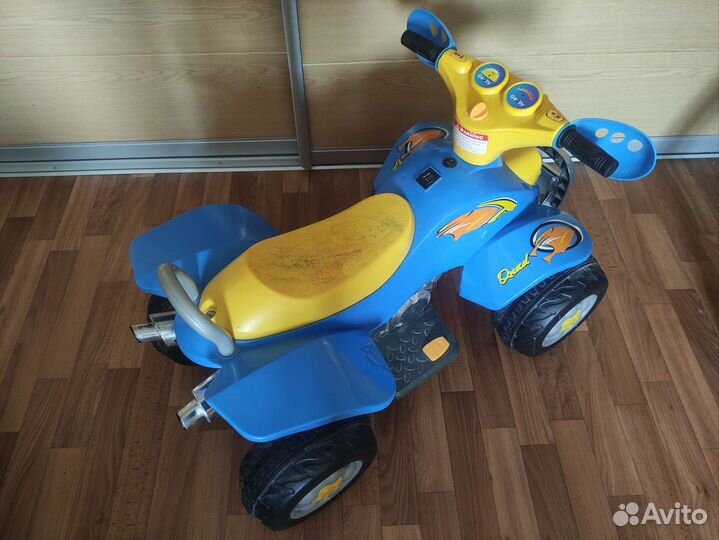 Детский квадроцикл на аккумуляторе